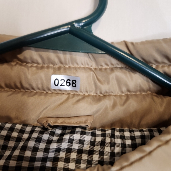 Men's Tan Puffer Vest XL Xin YangNi. Warm And Cozy - Picture 3 of 8